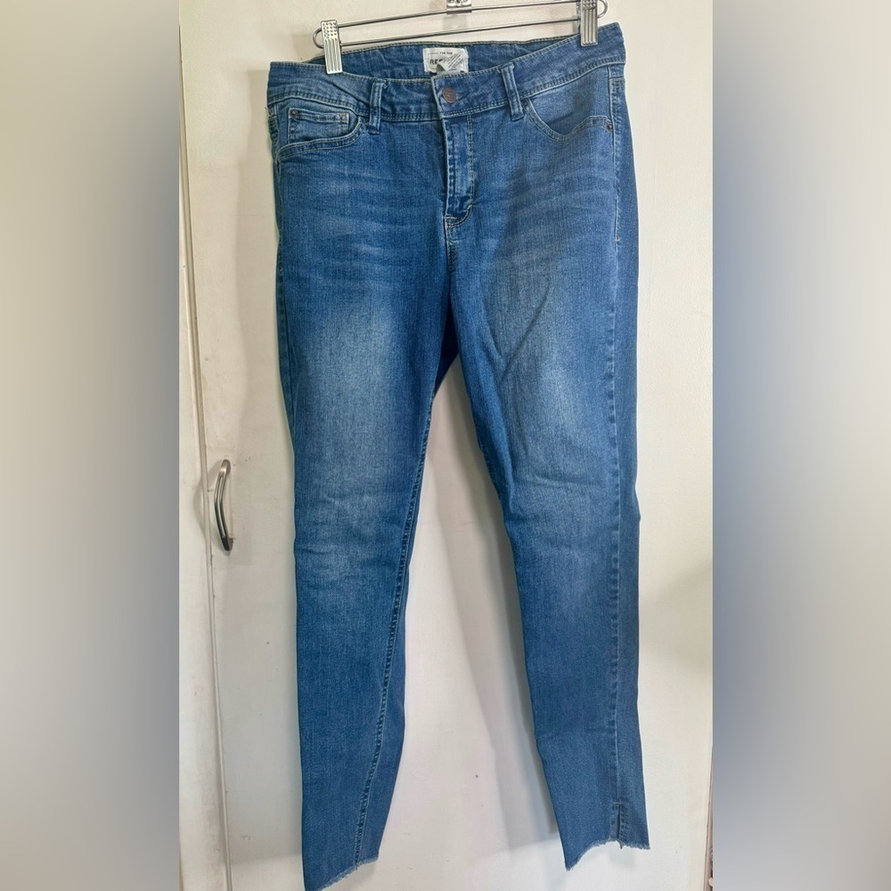 For The Republic Jeans ~ Size 8/28